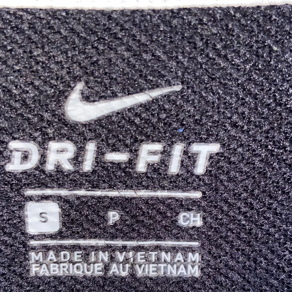 Nike Dri-Fit Hoodie Women’s SmallBlack with  White Spellout Down arm